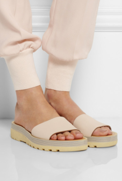 Sau-Inspiring:  Pennylanelikes:  See By Chloé Slides   Sau