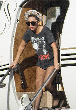 gagasgallery:  Gaga arriving in Sydney, Australia. 8.27.14 