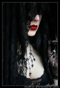 victorian-goth:Victorian goth http://victorian-goth.tumblr.com/