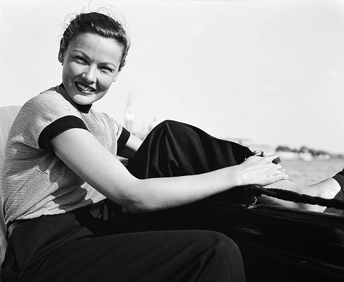 sharontates:  Gene Tierney in Venice, 1951. 