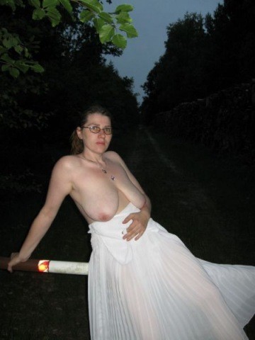 55leone:  lovewolfgang:  Maike aus Grossheide  Nice fuckmeat