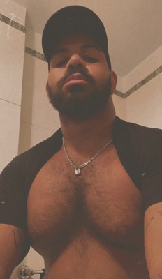 Porn Pics thisbussypricey:Chest.