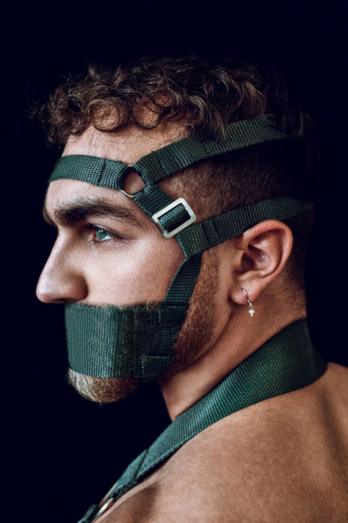 sadistictop4subs: Unless he’s eating, drinking or sucking dick, he should always have this on.  It’s sexy AF and prevents me from ever having to hear him speak.