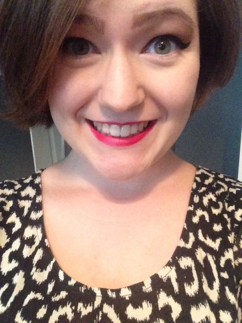 lesbianoutwestinvenice:  Eyeliner sharp enough to kill a man.  What a babe