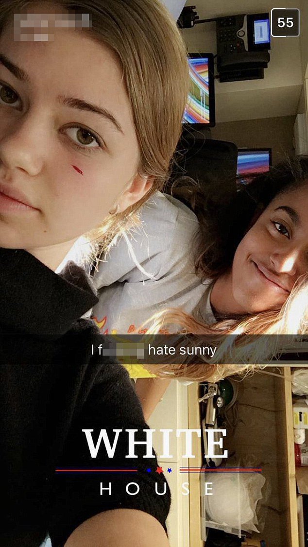 screengeniuz: bellygangstaboo:     “Malia thinks it’s funny”     😂😂😂😂😂😂