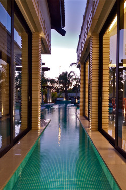 livingpursuit:  Stunning Resort Villa in
