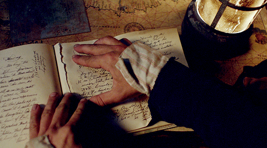 tumblr_pkx8ga6o721qdhps7o5_r1_540.gif