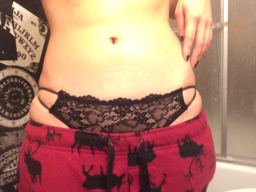 sunshineandpussy:pantie appreciation post bc i really love these they’re my favorite ft my fiancé’s 