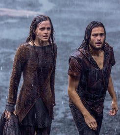 dreamsarelies:  Emma Watson as Ila in Noah (2014) 