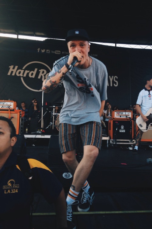 Neck Deep porn pictures