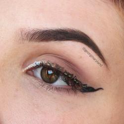 makeuphall:  Ombré cat eyeliner by IG: georginaryland