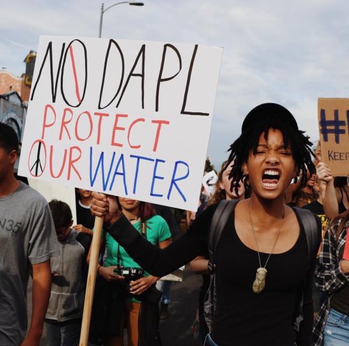 bellygangstaboo:Black and brown solidarity. Willow and Jaden Smith protesting #NoDAPL