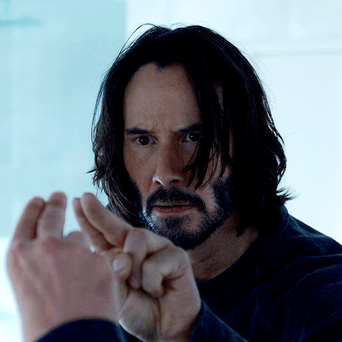 KEANU REEVES As NeoThe Matrix Resurrections (2021) | Dir. Lana Wachowski