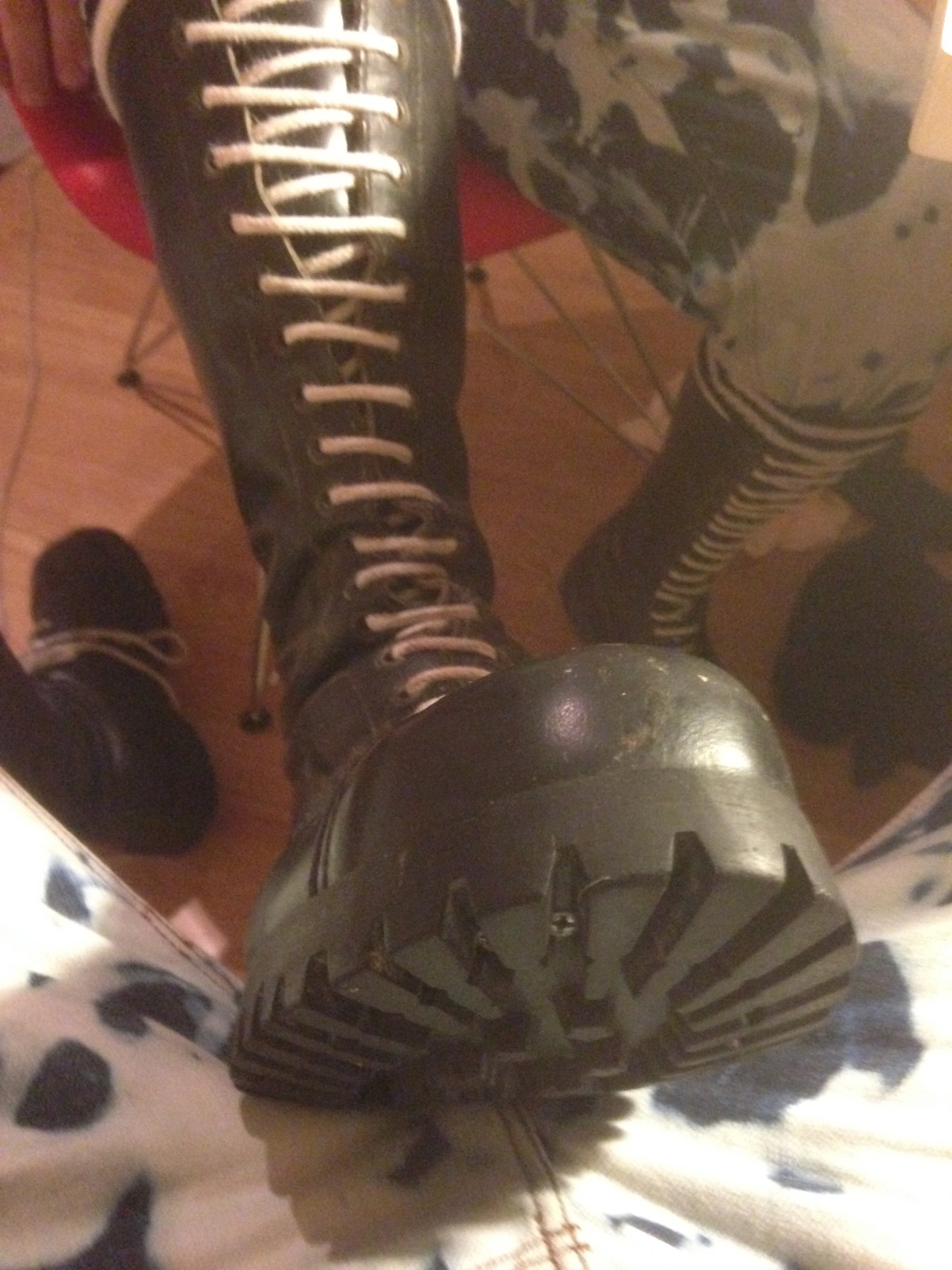 skinheadbootslave:  aysskin:  ALWAYSS BOOTED  skinheadbootslaveÂ : THESE ARE WHAT