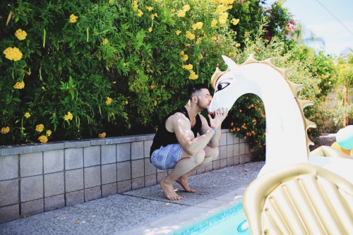 sex-lies-and-bowties:  My Coachella trip was absolutely amazing follow my insta for more @andrewhell3691 