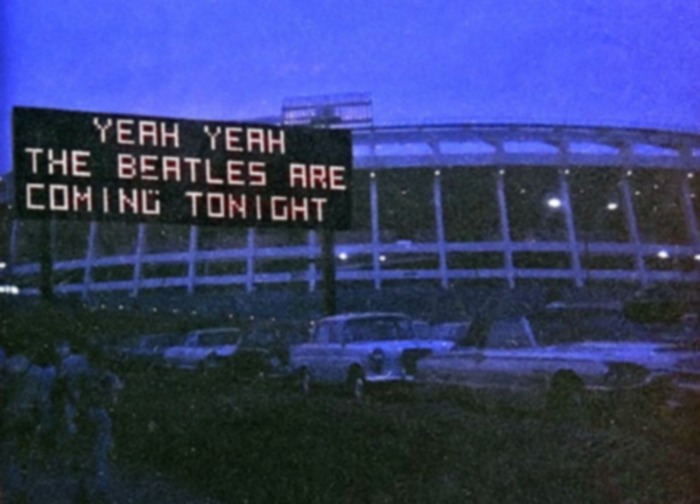 he-was-saving-you-for-johnlennon:  Atlanta Stadium, August 18th, 1965. 