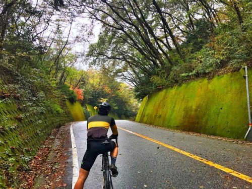 kinumotog:#Wednesday #Companyride #YatsugatakeCC #rainyday  #Rokko #cxjp