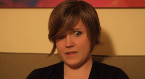 effyeahhannahhart:  Awkward Harto  
