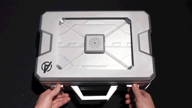 marvelentertainment:  Marvel + Samsung = ALL kinds of awesome stuff. Much more to
