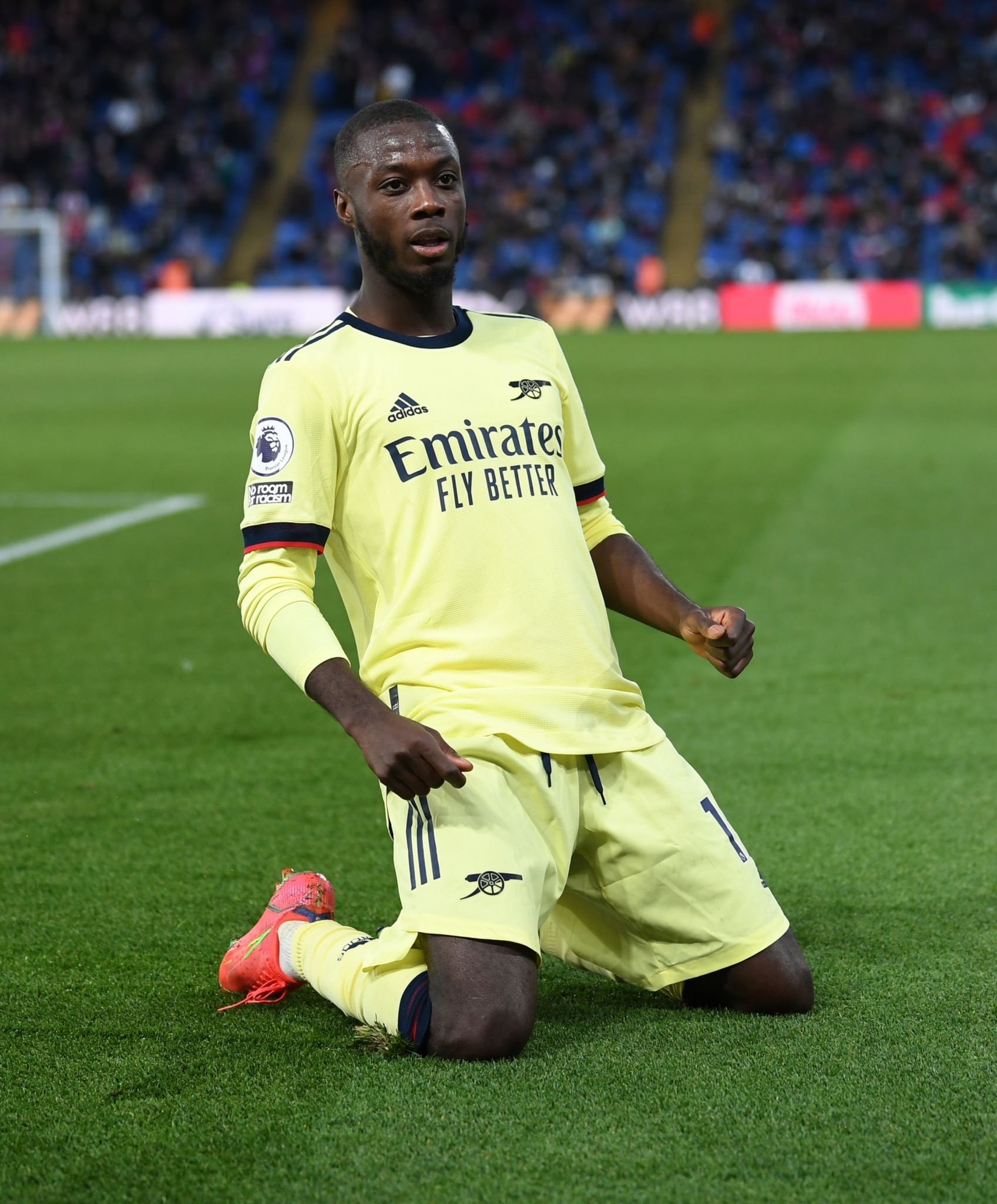 Nicolas Pepe Explore Tumblr Posts And Blogs Tumgir