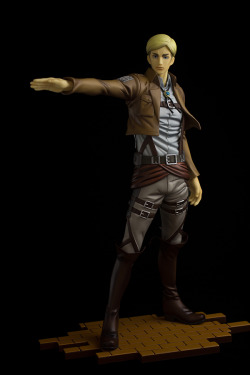 Leviskinnyjeans:  Detailed Photos Of Sentinel’s Erwin Smith Brave Act Figure The