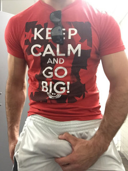 bisexualsizequeen:  Every chance I get, Go Big or Go Home!!!