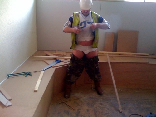 hivisjocks:  working hard in my jockeys adult photos