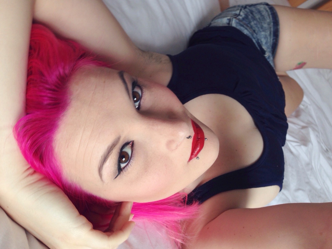 lost-lil-kitty:  Pink hair is always going to be my favourite!!!  Red lips.. My favorite..