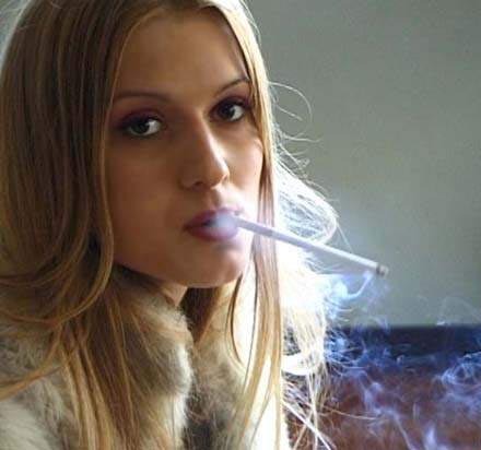 Redlipsmoke