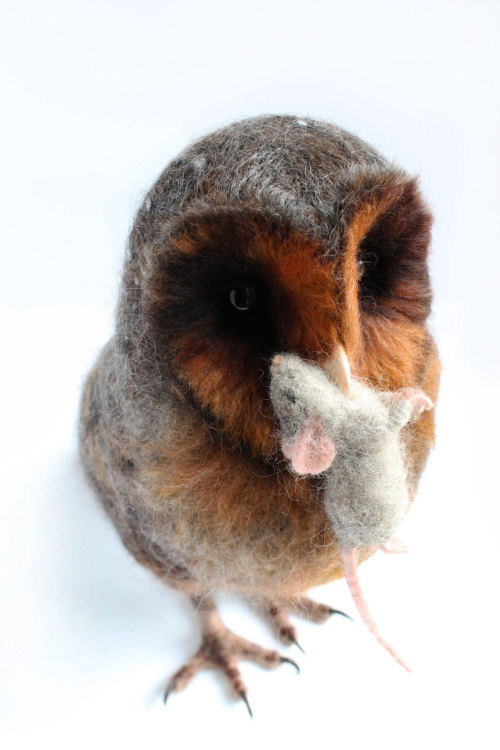 sosuperawesome:Needle felted animals by YvonnesWorkshop on Etsy • So Super Awesome is also on F