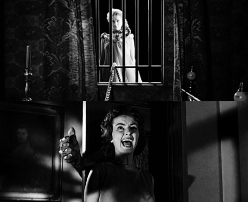 aureliacamargo:  “Only the ghosts in this house are glad we’re here.“House on Haunted Hill (dir. William Castle, 1959)  