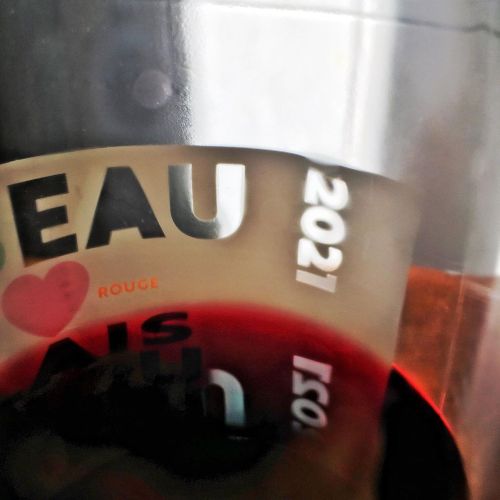 Eau 2021 #sergesautereauphotographe #sergesautereau #toutenphoton #vin #beaujolaisnouveau #beaujola