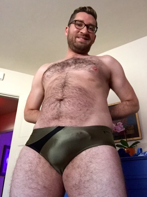 jp890:  New swimwear makes me rock hard!