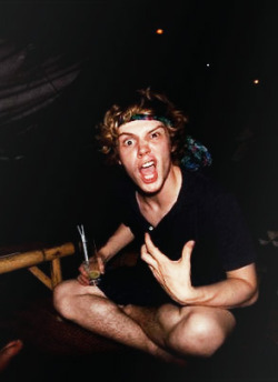 seokjinings:  evan peters being a drunk idiot