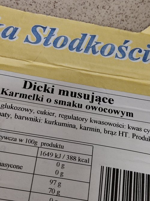 Co Musujce?