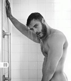 Follow my two hairy men blogs:http://sambrcln.tumblr.comhttp://hairysex.tumblr.com