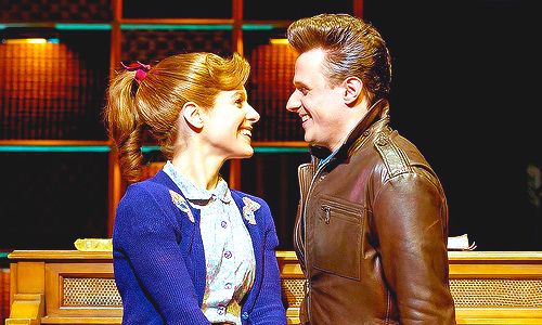 betsywofle:beautiful: the carole king musical, west end cast 2015/2016.