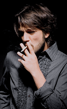 jarodleto:Diego Luna