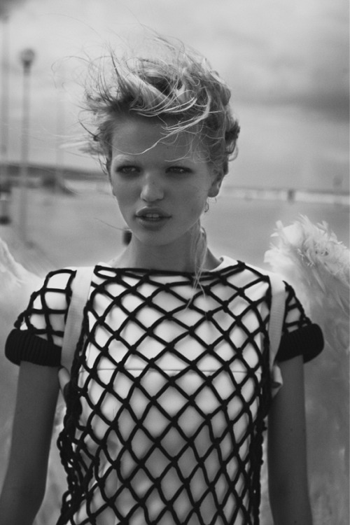 blvckstreet:lovelostfashionfound:Daphne Groeneveld - Numero September 2011 BLVCKSTREET