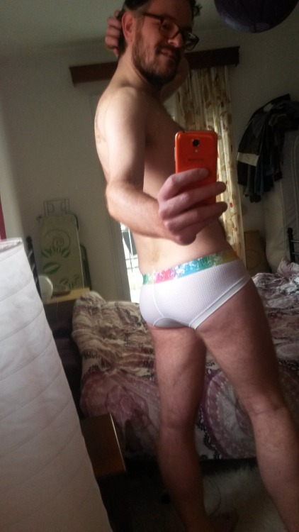 Porn photo kamuigr:  I treated my self to new underwear.