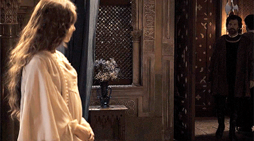 latristereina:Isabel &amp; Fernando - random gifs