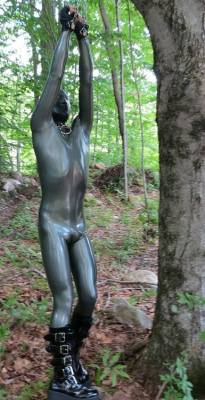 femdomfetishstuff:  More Submission and Fetishism  So much for a quiet walk in the woods 😳😳🔐