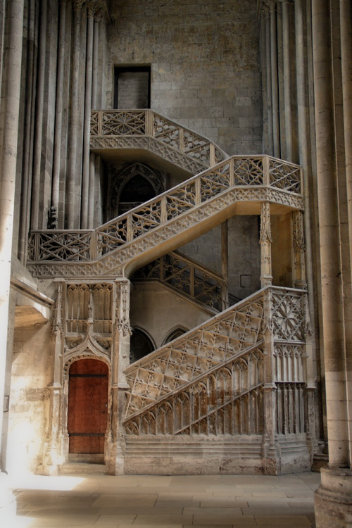 mynocturnality:A stairway at Rouen Cathedral, France.⚜ Gothic month on @mynocturnality