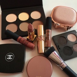 makeupidol:  beauty // make up blog xo