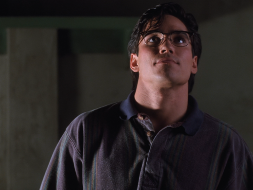 The Pilot (1 of 2)Lois & Clark: The New Adventures of Superman - finally in High Definition. Dea