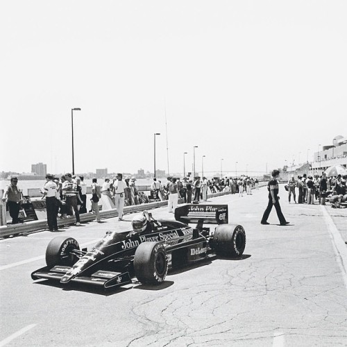 finewomenblog:  When you no longer go for a gap, you’re no longer a racing driver #Ayrton #senna #54th #birthday