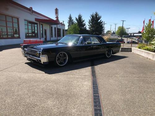 suicideslabs: More 1961 - 1969 Lincoln Continentals