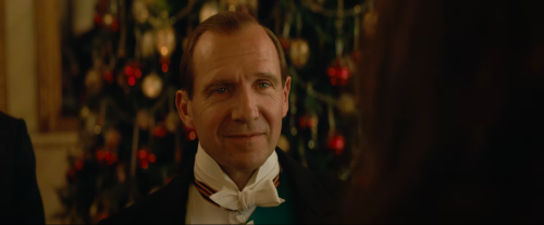 ralph-n-fiennes:Ralph Fiennes as the Duke of Oxford in the new The King’s Man trailer (2020)