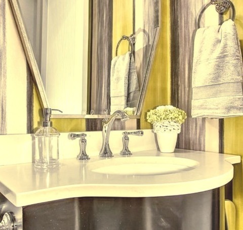 Phoenix 3/4 Bath BathroomSmall Trendy 3/4 Stone Tile Slate Floor Alcove Shower Photo With A One-piece
