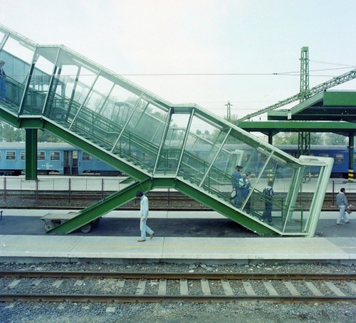 scavengedluxury: Tatabánya train station, 1990. From the Budapest municipal photography compa
